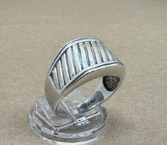 Vintage Sterling Silver RJ Avon Sz 11.25 Ring 7.6g