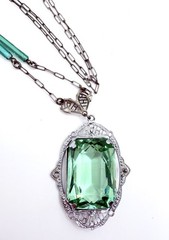 Large Art Deco UG Uranium Glass Rhodium Plated Filigree Necklace Vintage Jewelry
