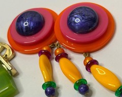 Vintage Hard Plastic & Lucite Harvest Refurbish Repair Repurpose Jewelry lot #15