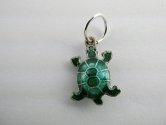 Vintage Sterling Silver Green Enameled Turtle Charm Pendant 1g 7/8 Inch Length