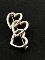 Tiffany & Co Triple Heart Brooch Pin Sterling Silver 925 Open Heart Design 1984