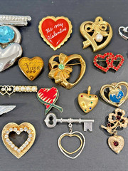 Lot 42 Vintage Now Pin Heart Hearts LC Sarah Coventry Avon Anne Klein ONLY $2