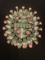 VTG Pale Green Navette Baguette Prong Set Brooch Pink Accents BUDDING FLOWER