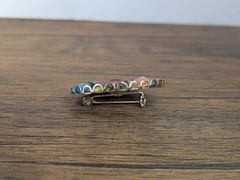 Vintage – 1⅝” Metal Pinback Brooch, Small Colorful Ocean Stones Set in Resin