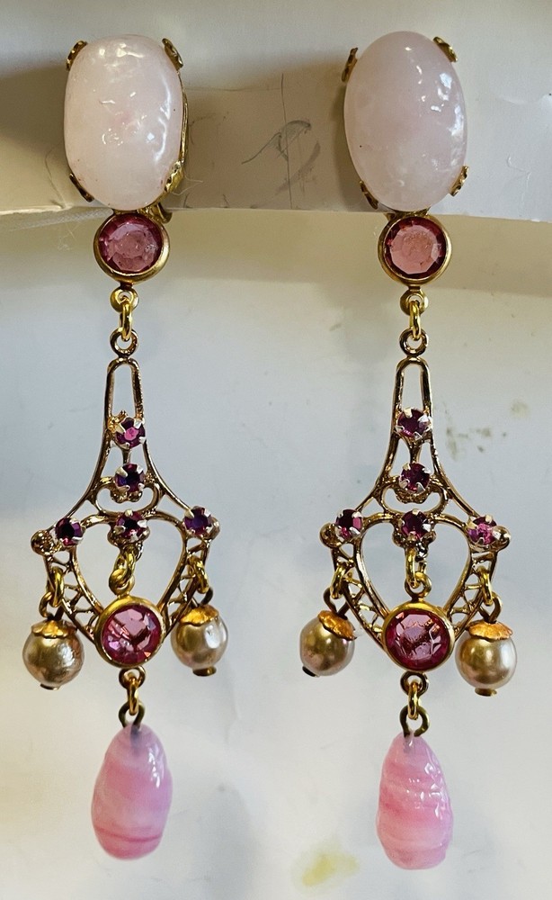 Vintage Miriam Haskell Baroque Art Glass Rose pink Clip On Earrings