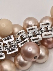 Vintage Japan Cha Cha Bracelet, Shades Creamy Beige Brown Beads