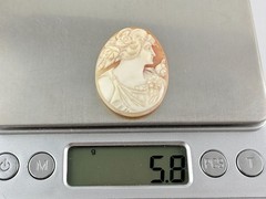 Vintage Loose Hand Carved Shell Cameo Woman Flowers in Hair 1.25 Inch x 1 In 5g