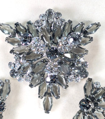 1950s Juliana D&E Book Piece Brooch Earrings Set Smoky Gray Coffin Navette 3″