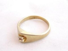 Vintage 14KT GE ESPO 3mm Cubic Zirconia Solitaire Designer Gold Plated Ring