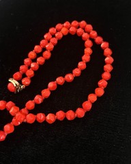 vintage red faceted glass bead necklace opaque scarlet red bicone-shaped beads