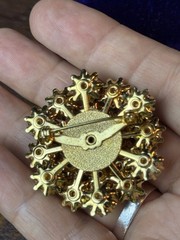 Vintage Green Rhinestone Brooch Goldtone Round Cluster Pin 1.75”