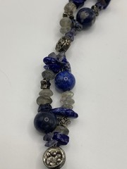 Vintage Sodalite Natural Stone Chips And Sun Beads Necklace 16”