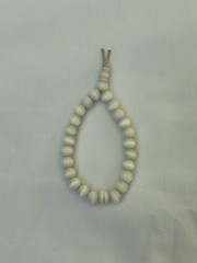 Vintage White Pearlescent Glass Beads Stretch Bracelet 3 inch Stretchable