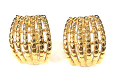 Erwin Pearl Earrings Clip On Gold Tone 1.25 inch – Vintage