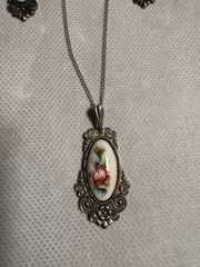 Vintage Rostov Finift Jewelry Matching Set- Necklace and Earrings
