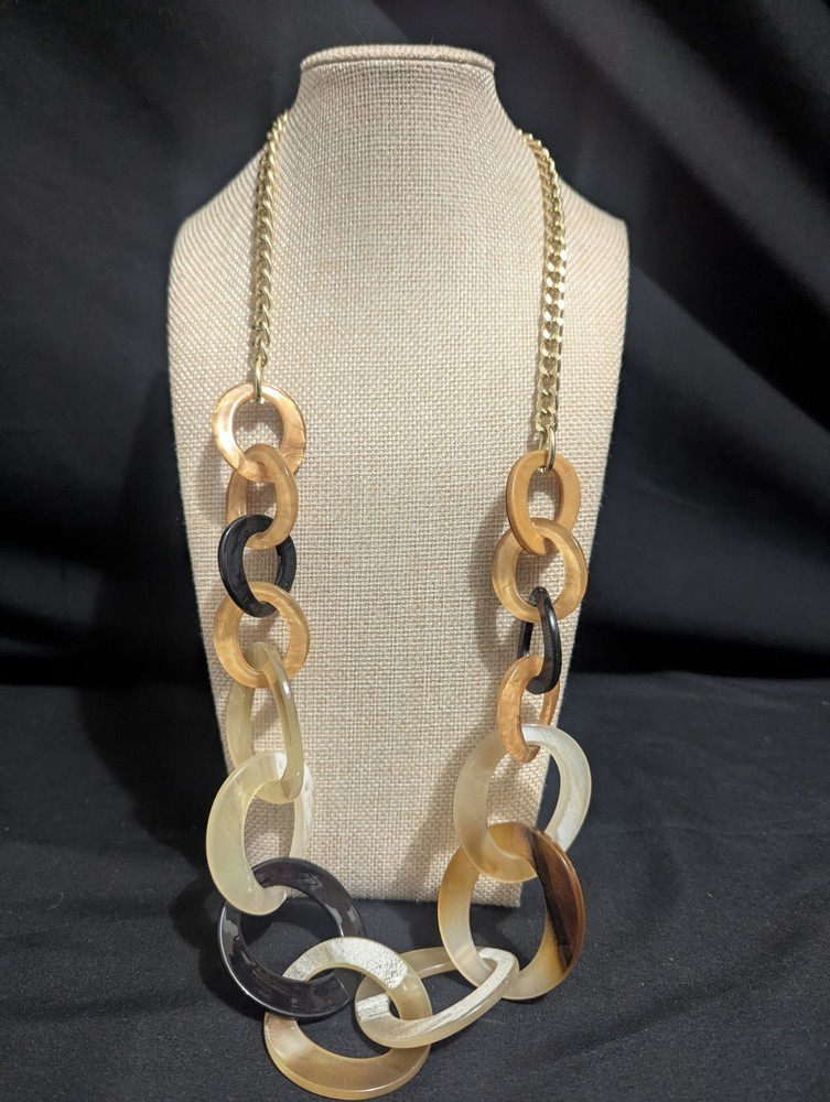 Vintage Buffalo Horn Lacquered Faux Chain Link Statement Collar Necklace 15″ Adj