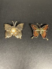 Set of 2 Butterfly Pin Brooches Gold Tone Metal Faux Pearl