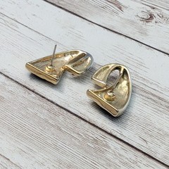 Vintage Stud Earrings For Pierced Ears Blue & Gold Tone Statement