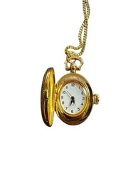 Vintage Clock Necklace Oval Etched Quartz Pocket Watch Pendant Gold Tone 28 Inch