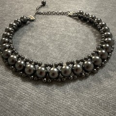 Vintage Black Pearl Iridescent Twisted Strung Bead Choker Necklace Goth