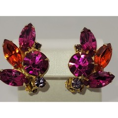 Vintage Set Gold-tone & Rhinestone Brooch and Clip on Earrings
