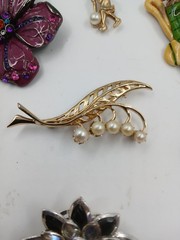 Vintage Lot Of Brooches. Golf Cart. Rhinestones. Colorful. Heart & Flowers