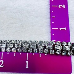 Vintage Weiss Rhinestone Bracelet Baguettes Fold Over Clasp .5″ 6.5″
