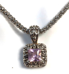 VTG CHAIN NECKLACE PENDANT LIGHT PURPLE GLASS CRYSTAL SIGNED MJ Marie Jannifer