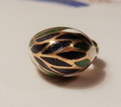 Outstanding 22 Grams Blue Green White Enamel 18K Yellow Gold Dome Ring Size 7.5