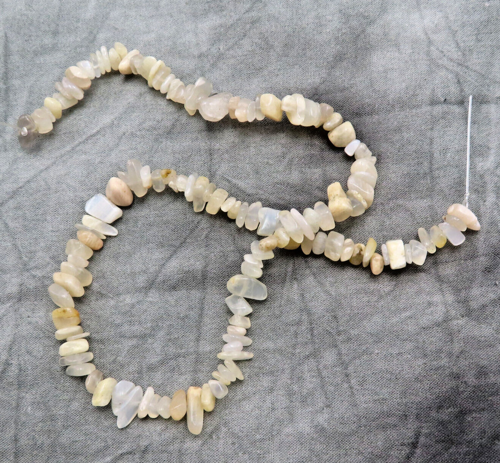 Moonstone Gemstones White Chip Beads 16 inch Nuggets Strand JTV 616c