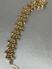 Vintage TRIFARI Serrated Rope Gold Tone Signed BRACELET Faux Pearl 6.25in
