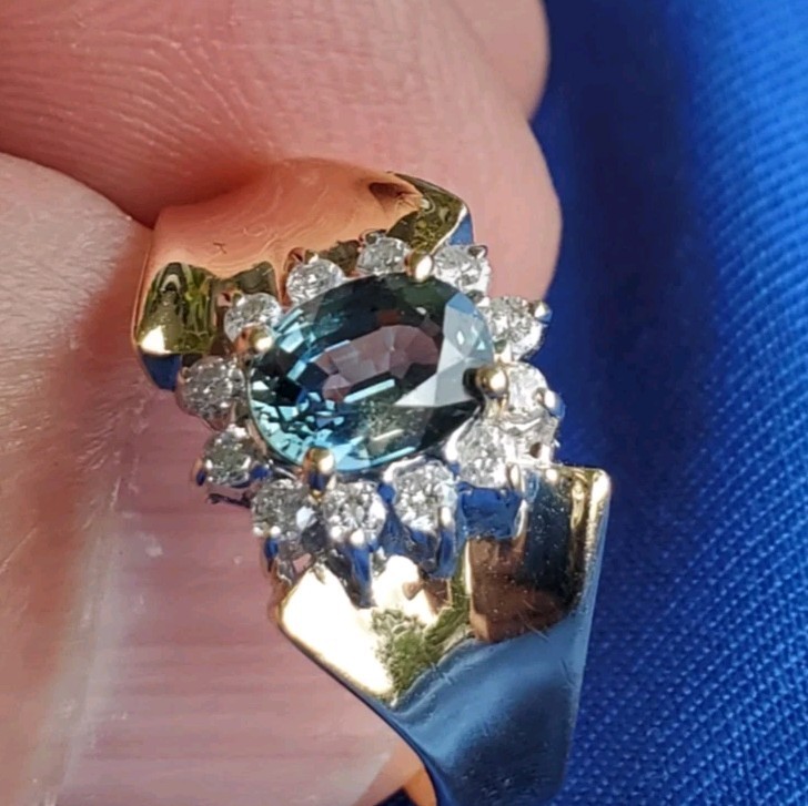 Original EARTH MINED Teal Blue SAPPHIRE DIAMOND Engagement Ring SOLID 14K GOLD 9