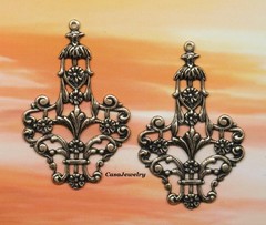 #1749 ANTIQUED GOLD DAPPED OPEN FILIGREE W/TOP HANG RING – 2 Pcs