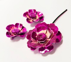 VTG LIZNER Pink Enamel 1.25″ Clip Earrings and 3.75″ Brooch Pin Set Demi Parure