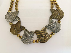 CHIC DESIGNER CHUNKY Black/Gold CHOKER STATEMENT NECKLACE WMatching Earrings