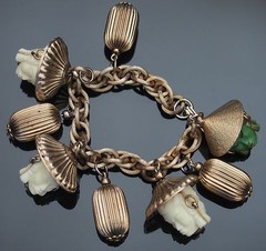 SELRO SELINI Vintage Princess Charm Bracelet Unsigned
