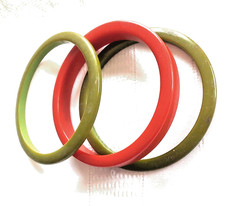 3 Vintage Bakelite Bangles