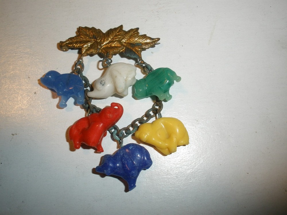 Vintage Brooch with Colorful Animals (see full description)