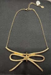vintage Lucia gold-tone textured bow statement necklace 17 -20 in