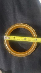 Vtg 1930s Art Deco “Apple Juice” Honey Faceted Diamond Cut Bakelite Bangle