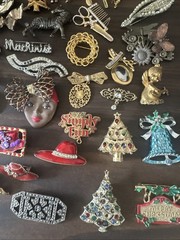 Whole Lot 50plus Vintage Brooches And Pins Number One Hairdresser Red Hat