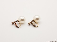 Screw-Back/ Hinged Clip-On Earrings Solitaire Faux Pearl Antique Brass Setting
