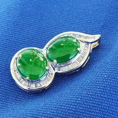 Original EARTH MINED Jadeite JADE DIAMOND Deco Pendant Medallion 18K WHITE GOLD