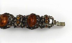 Vintage Jewelry Selro Selini ? Gold Tone Faux Topaz Pearl Bracelet 7.25 unmarked