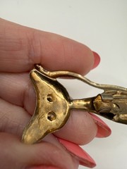 Vintage cat brooch c clasp pin blue rhinestone eyes stamped brass stylized