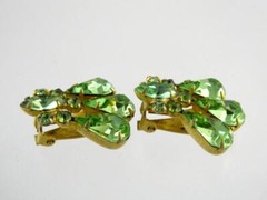 Vintage Kramer Goldtone Metal and Green Rhinestone Clip on Earrings 7/8 Inch