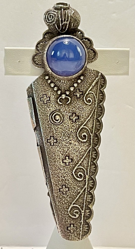 Vintage Southwestern Designer Anthony Lovato Sterling Chalcedony pin Pendant