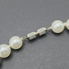Career Classic Knotted Coated Glass Faux Pearl Silver Tone Vintage Necklace