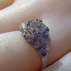 Original EARTH MINED DIAMOND Art Deco Engagement Ring VINTAGE PLATINUM Solitaire