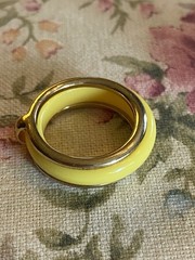 VTG AVON Ring Lot + 1 SARAH COV Signed Costume Jewelry 70’s